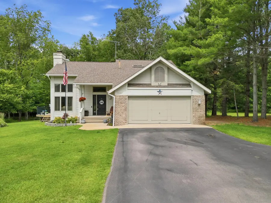 9551 Clubhouse Drive W, Canadian Lakes, MI 49346 - #3