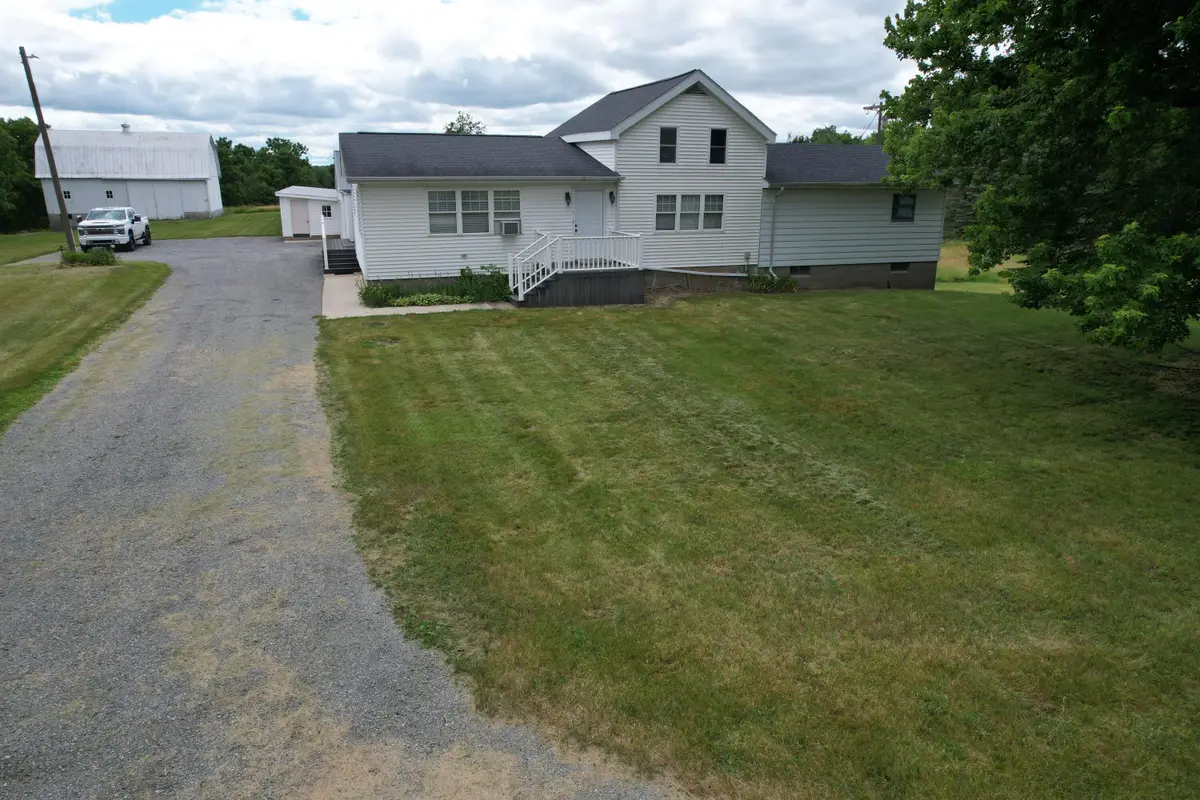 7360 S Tripp, Osseo, MI 49266 - #1