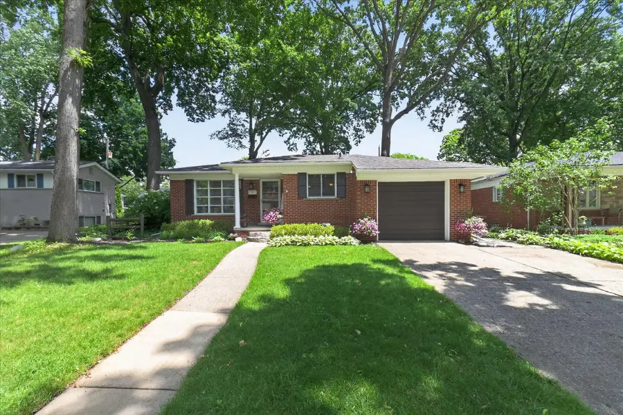 781 Beech Court, Plymouth, MI 48170 - #2