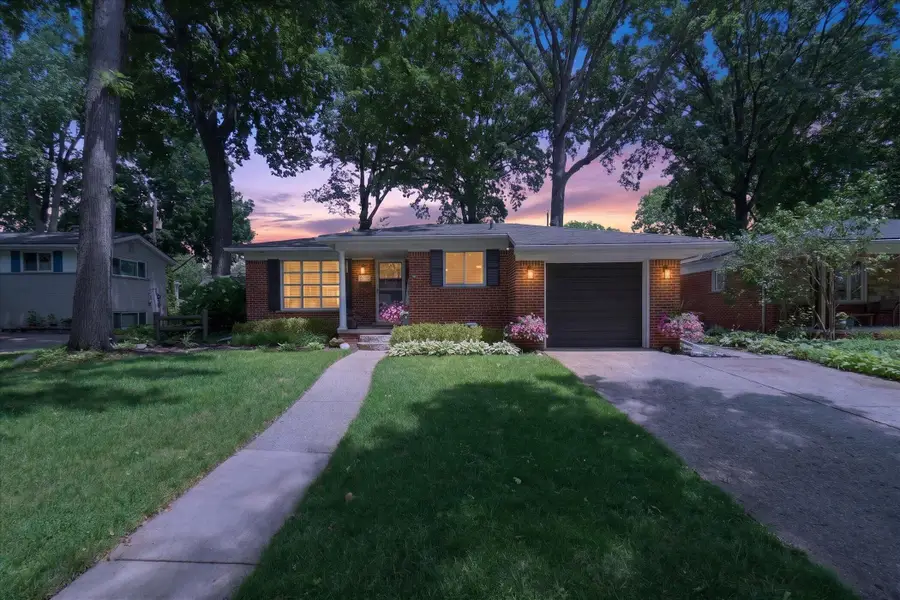 781 Beech Court, Plymouth, MI 48170 - #3