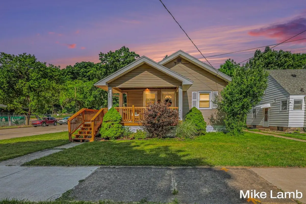 735 Van Buren Avenue Nw, Grand Rapids, MI 49504 - #1