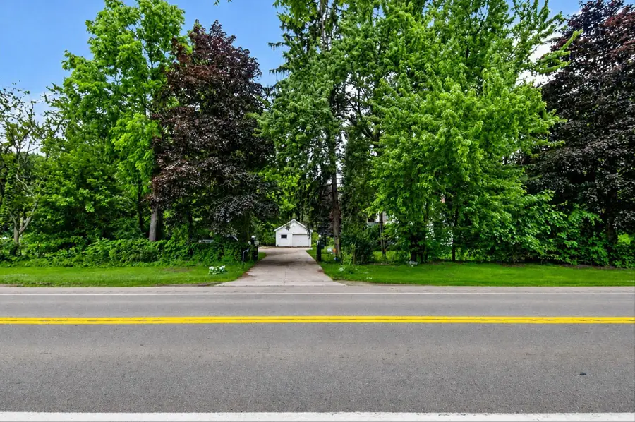 6109 Brooklyn Road, Jackson, MI 49201 - #2