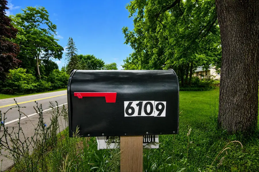 6109 Brooklyn Road, Jackson, MI 49201 - #3