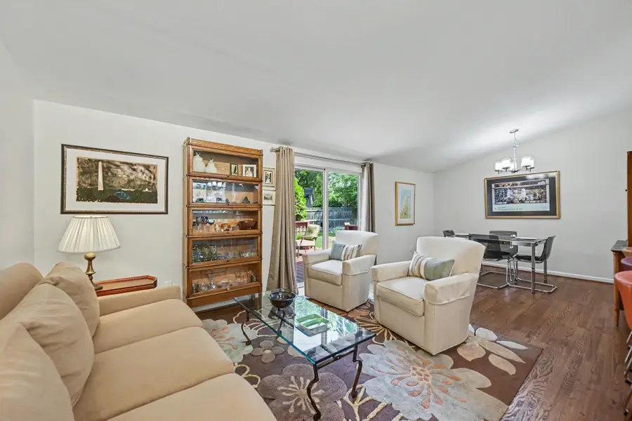 32450 Chesterbrook Street, Farmington Hills, MI 48334 - #2