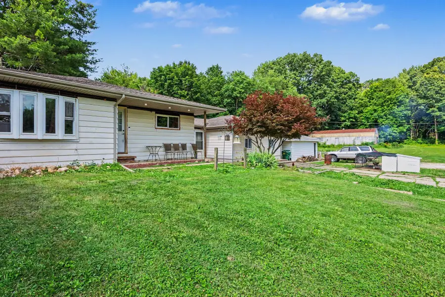 59293 Roberts Road, Three Rivers, MI 49093 - #2