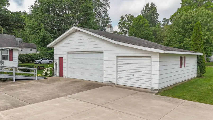 205 Haines Street, Dowagiac, MI 49047 - #3