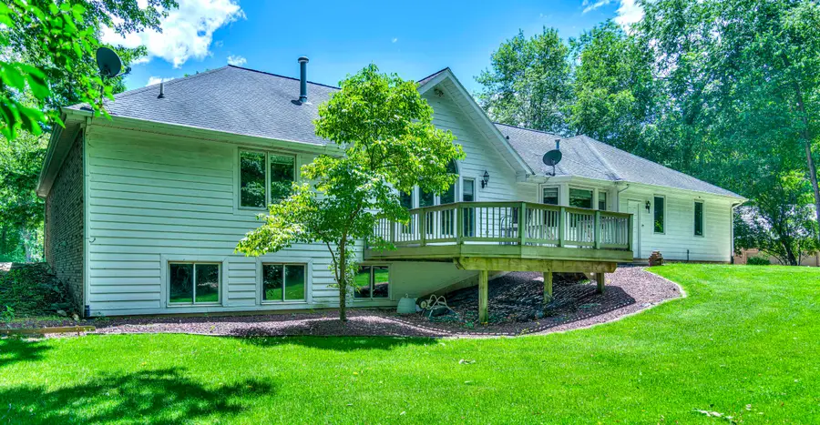 3664 W Primilia Lane, Jackson, MI 49201 - #3