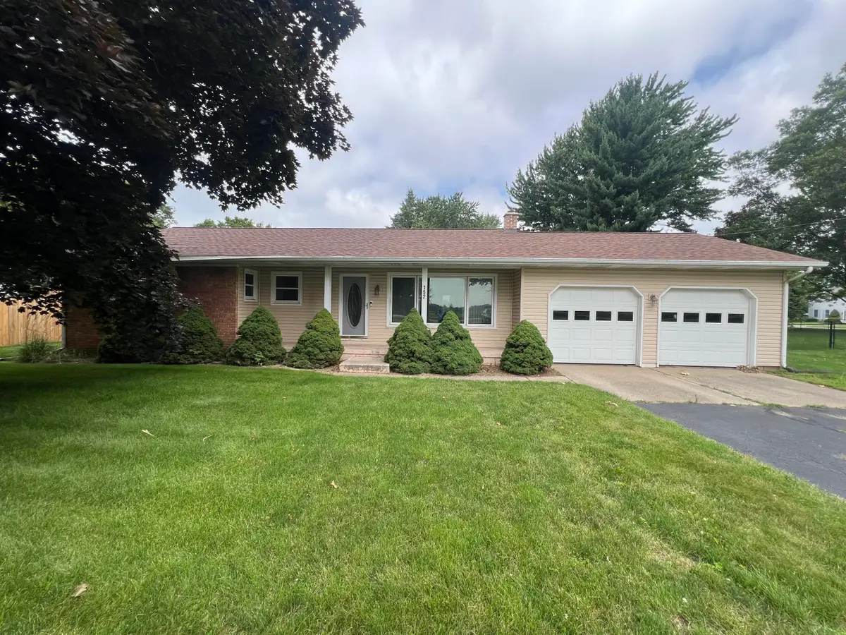 152 W Chicago Road, Coldwater, MI 49036 - #1