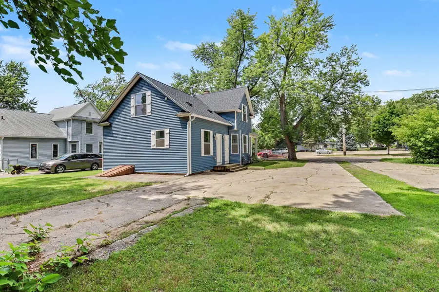 143 S State Street, Zeeland, MI 49464 - #3