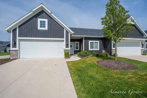 7483 Hardwood Street Se #79, Caledonia, MI 49316