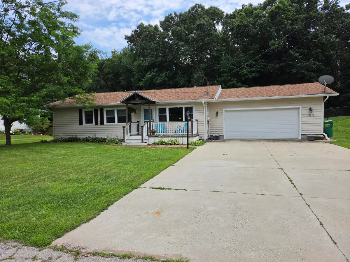 27853 Burmax Park, Dowagiac, MI 49047 - #1