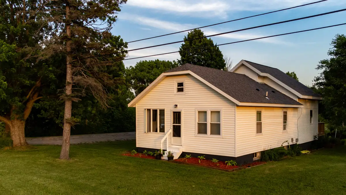 959 E Us Highway 10, Scottville, MI 49454 - #1
