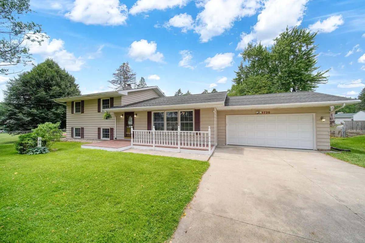 3720 Saint Anne Avenue, Jackson, MI 49201 - #1