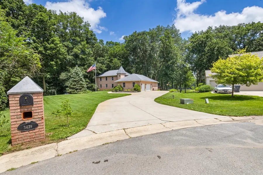 3439 Michael Lane, Saint Joseph, MI 49085 - #2