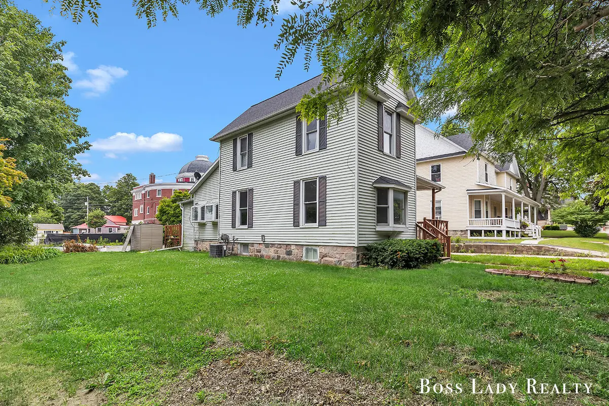 305 S Broadway Street, Hastings, MI 49058 - #1