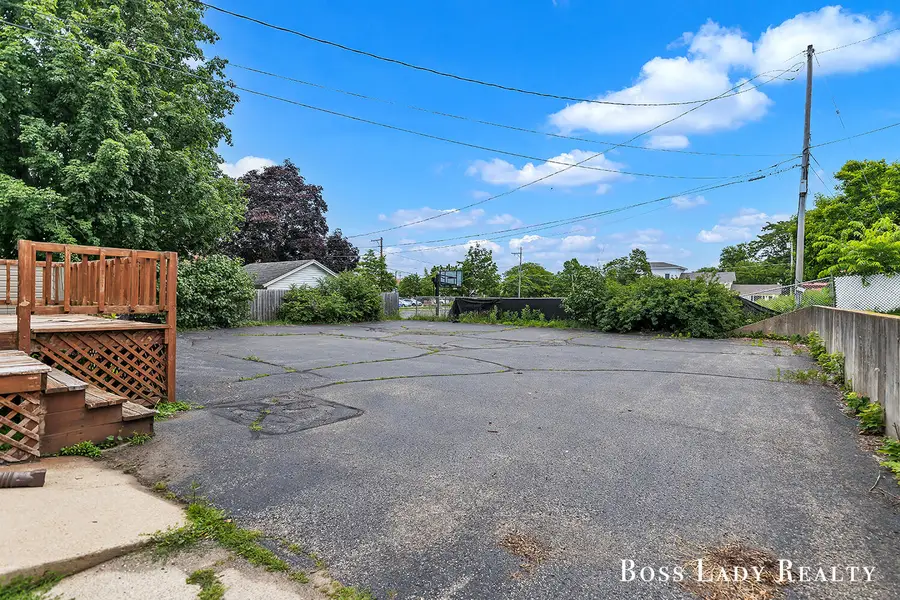 305 S Broadway Street, Hastings, MI 49058 - #3