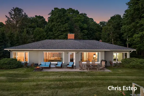 3787 N Scenic Drive, Muskegon, MI 49445