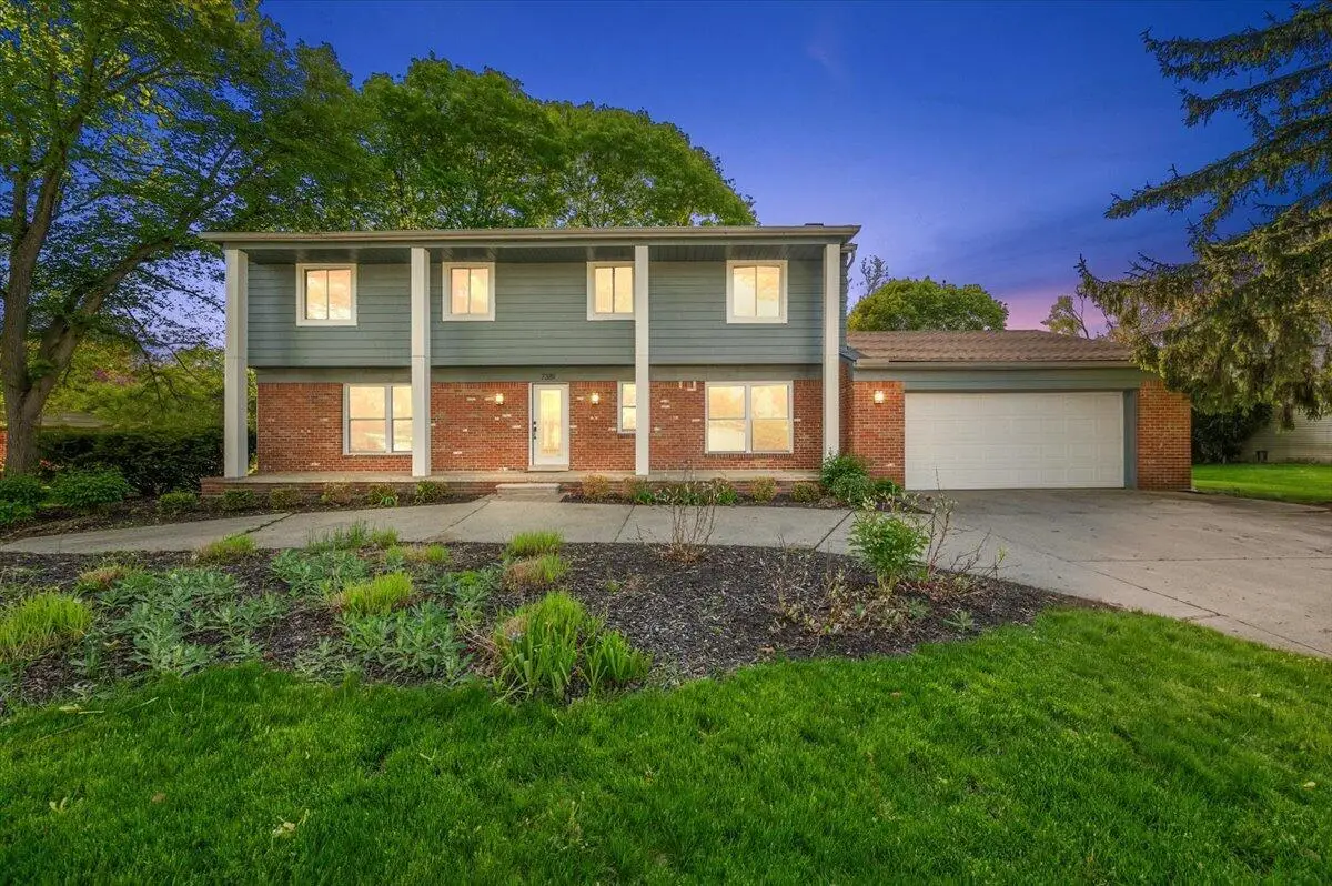 7381 Cathedral Drive, Bloomfield Hills, MI 48301 - #1