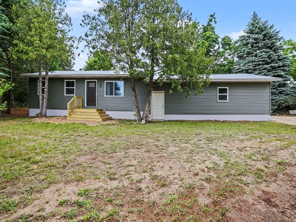 2209 E Madison Road, Hart, MI 49420 - #1