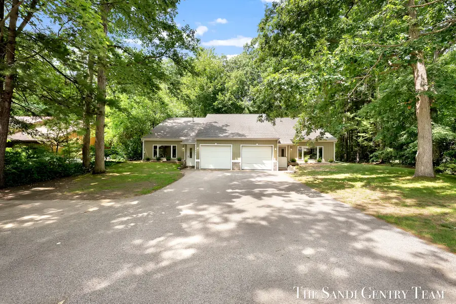 17771 148th Avenue, Spring Lake, MI 49456 - #3