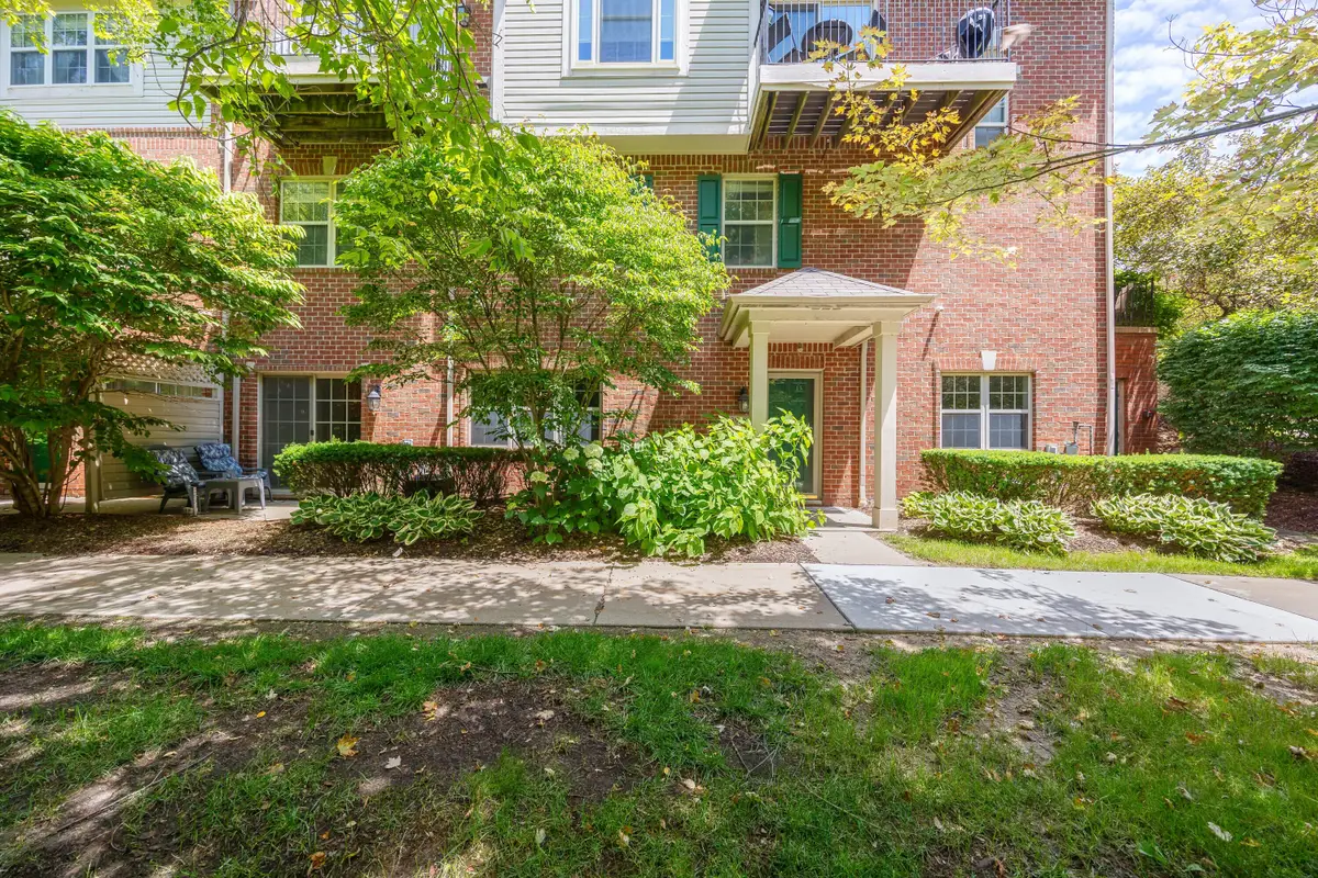 39688 Rockcrest Lane, Northville, MI 48168 - #1