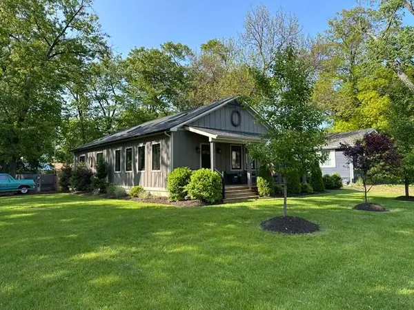 820 W Indiana Street, New Buffalo, MI 49117