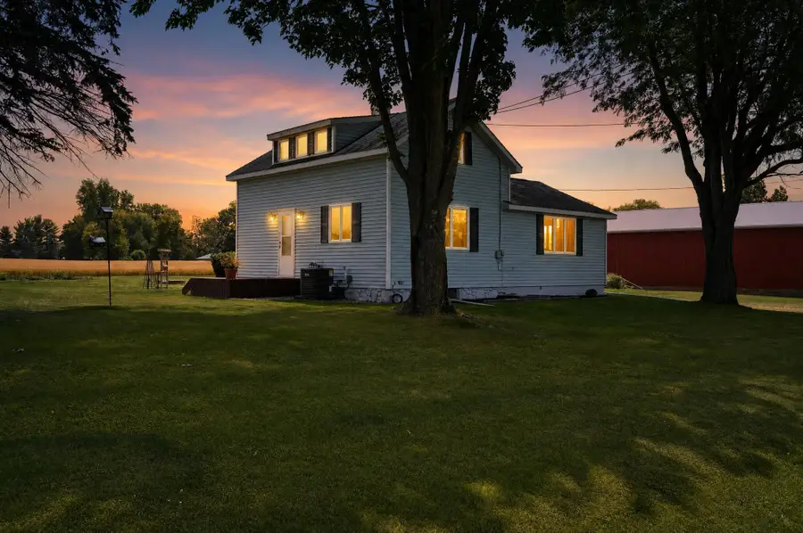 1253 S Waldron Road, Crystal, MI 48818 - #2