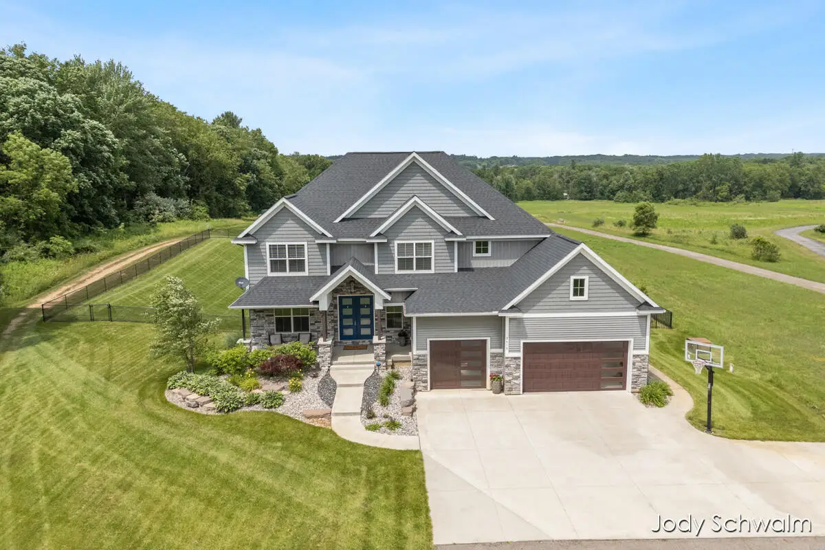 3619 12 Mile Road Ne, Rockford, MI 49341 - #1