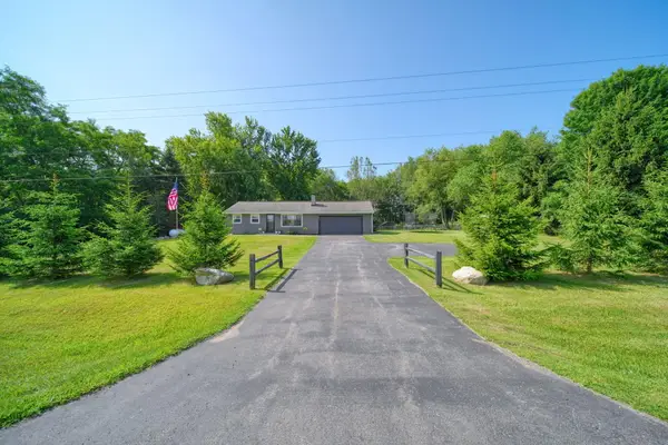 9871 Knight Road, Grass Lake, MI 49240