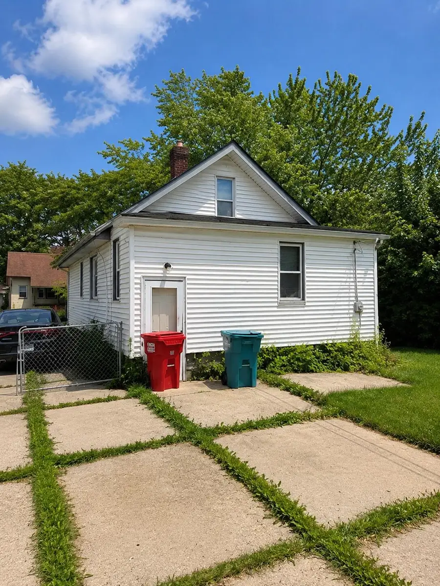 22751 Melrose Avenue, Eastpointe, MI 48021 - #2