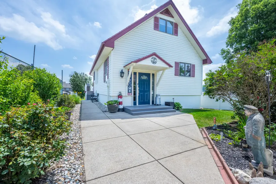 5791 Beech Street, Coloma, MI 49038 - #2