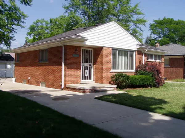 10015 Brady, Redford, MI 48239