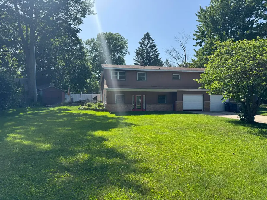 748 Green Street, South Haven, MI 49090 - #2