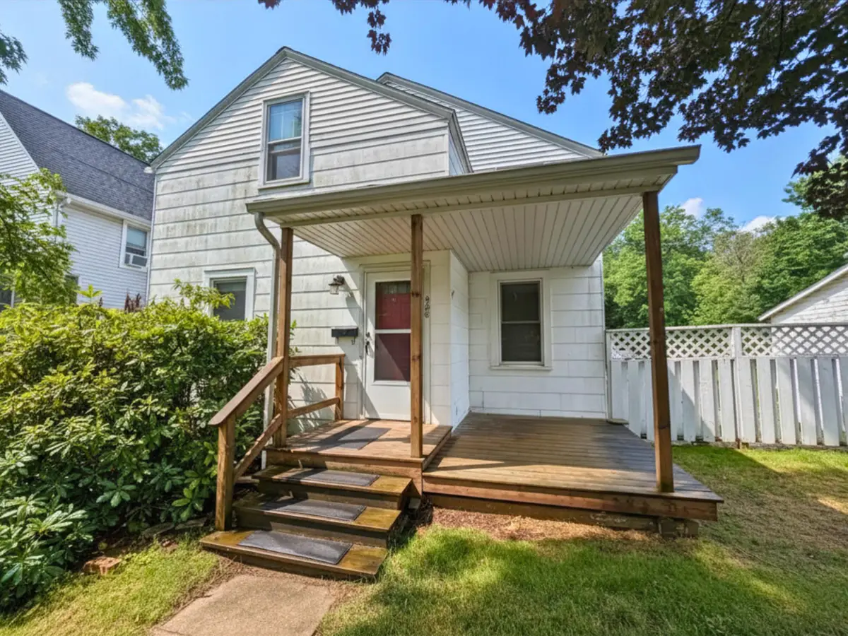 928 Phoenix Street, South Haven, MI 49090 - #1