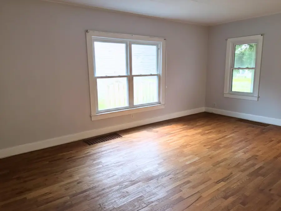 928 Phoenix Street, South Haven, MI 49090 - #2