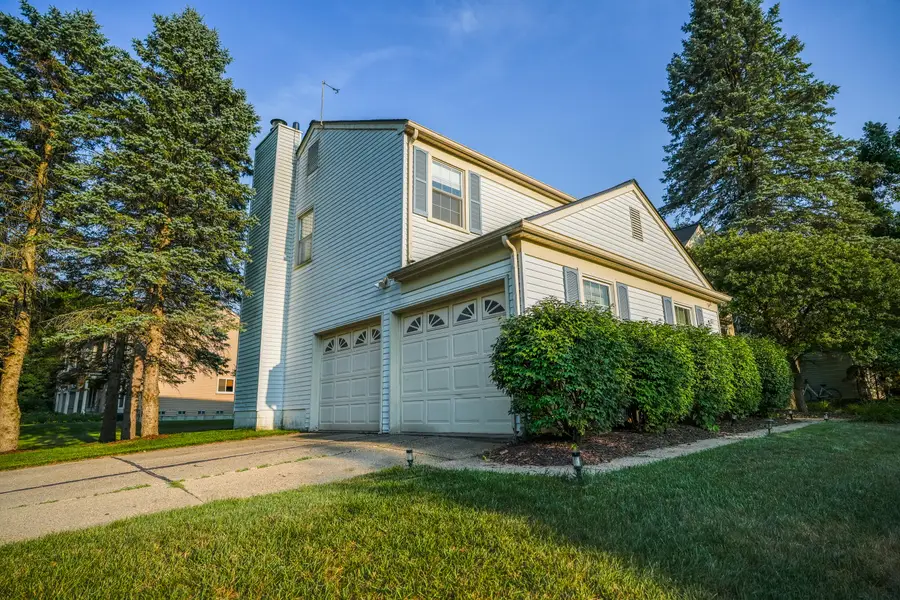 2411 Weathervane Road, West Bloomfield, MI 48324 - #2