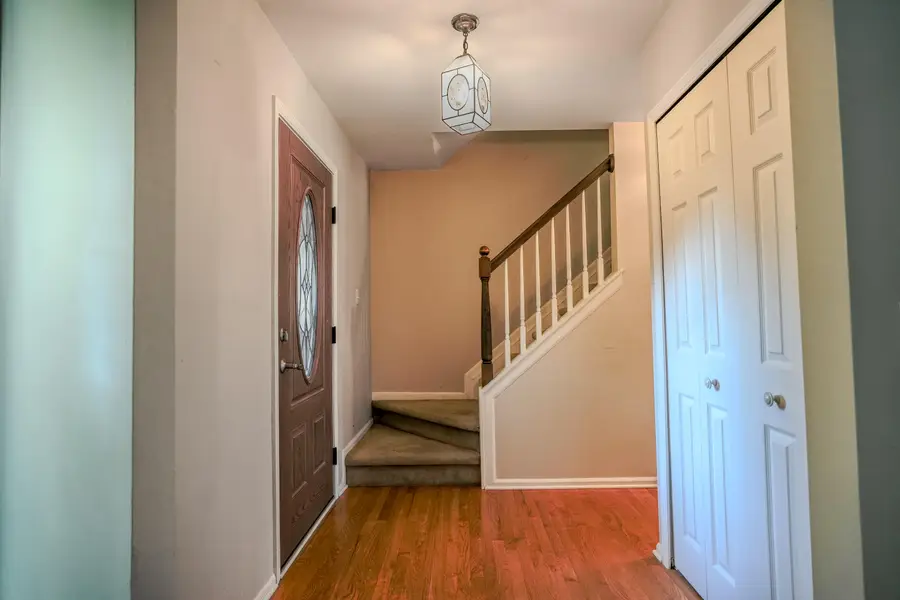 2411 Weathervane Road, West Bloomfield, MI 48324 - #3