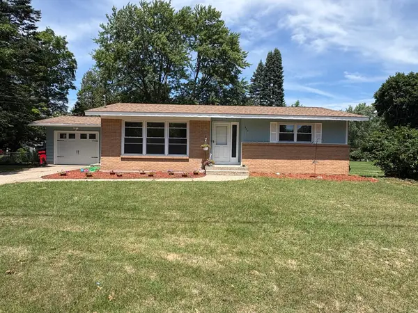 377 W Jefferson Street, Newaygo, MI 49337