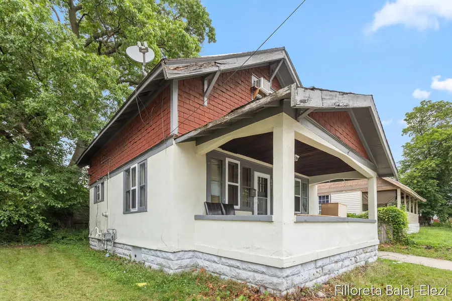 627 Watkins Street Se, Grand Rapids, MI 49507 - #3