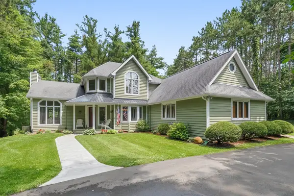 8120 Glenwynd Drive, Kalamazoo, MI 49009