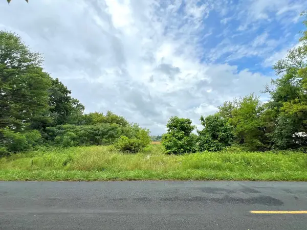 8607 E Op Avenue, Kalamazoo, MI 49048
