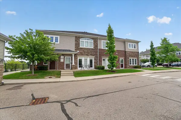 5510 Arbor Chase Drive, Ann Arbor, MI 48103