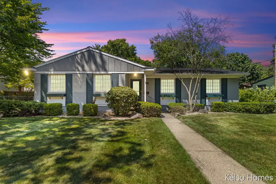 1641 Saginaw Road Se, Grand Rapids, MI 49506 - #2