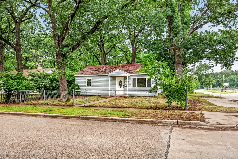 2294 Austin Street, Muskegon, MI 49444 - #2