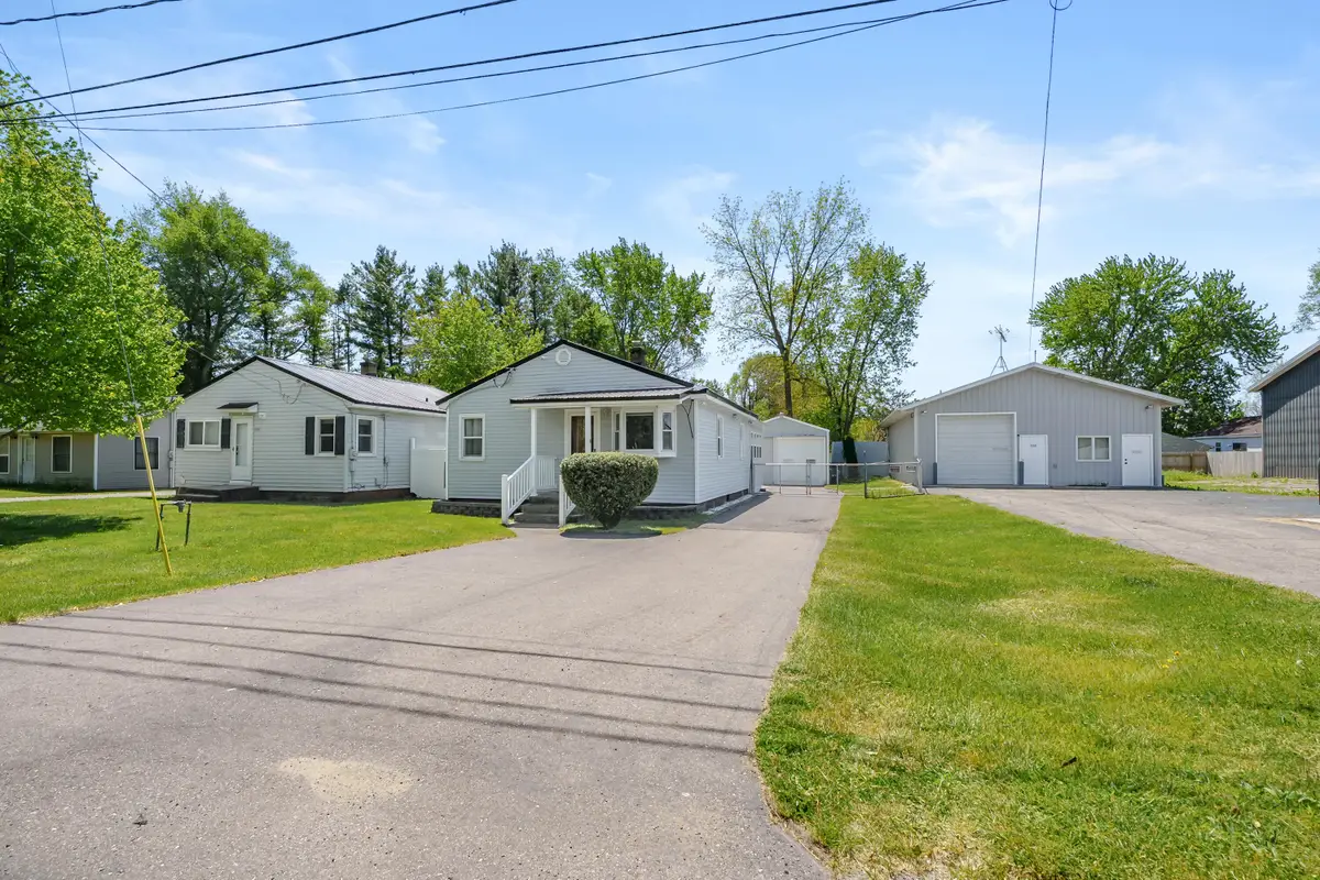 3312 Lake Street, Kalamazoo, MI 49048 - #1