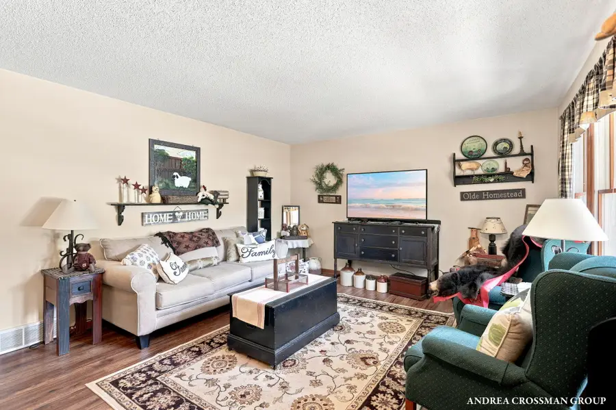 1095 Becker Road, Muskegon, MI 49445 - #3
