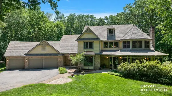3324 Whitburn Court Se, Ada, MI 49301