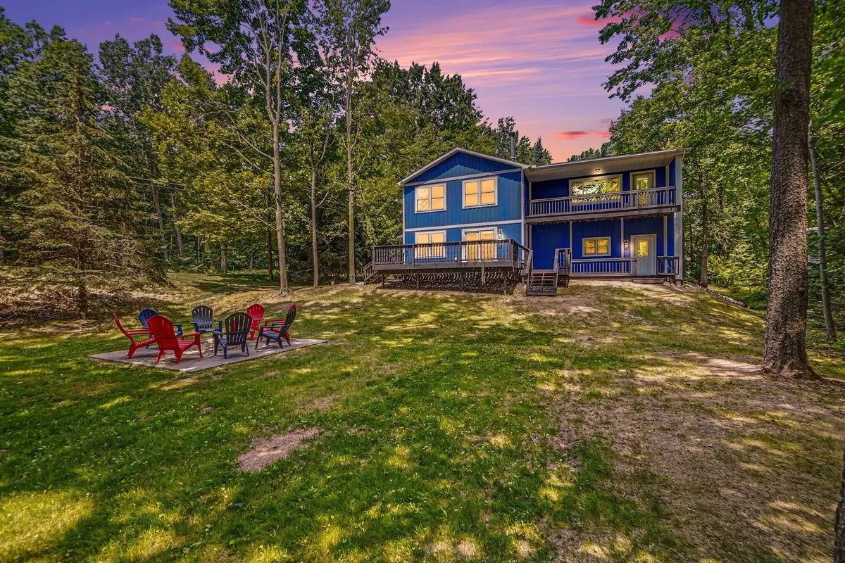3768 Pine Tree Drive, Weidman, MI 48893 - #1