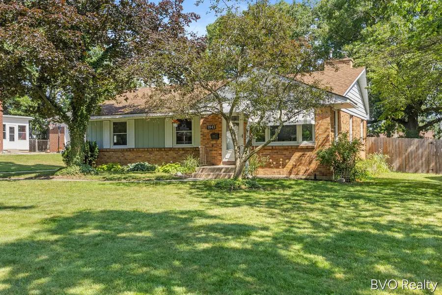 1843 Plymouth Terrace Se, Grand Rapids, MI 49506 - #2