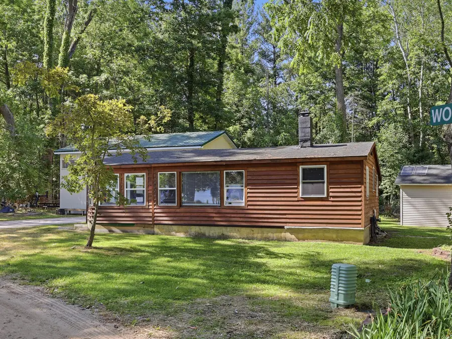 312 Woodland, Six Lakes, MI 48886 - #2